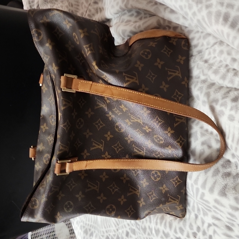 Louis Vuitton Cabas Mezzo